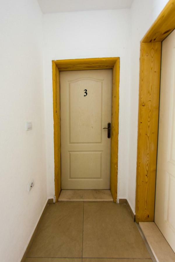 Kuca Bulajic Apartment Budva Bilik gambar